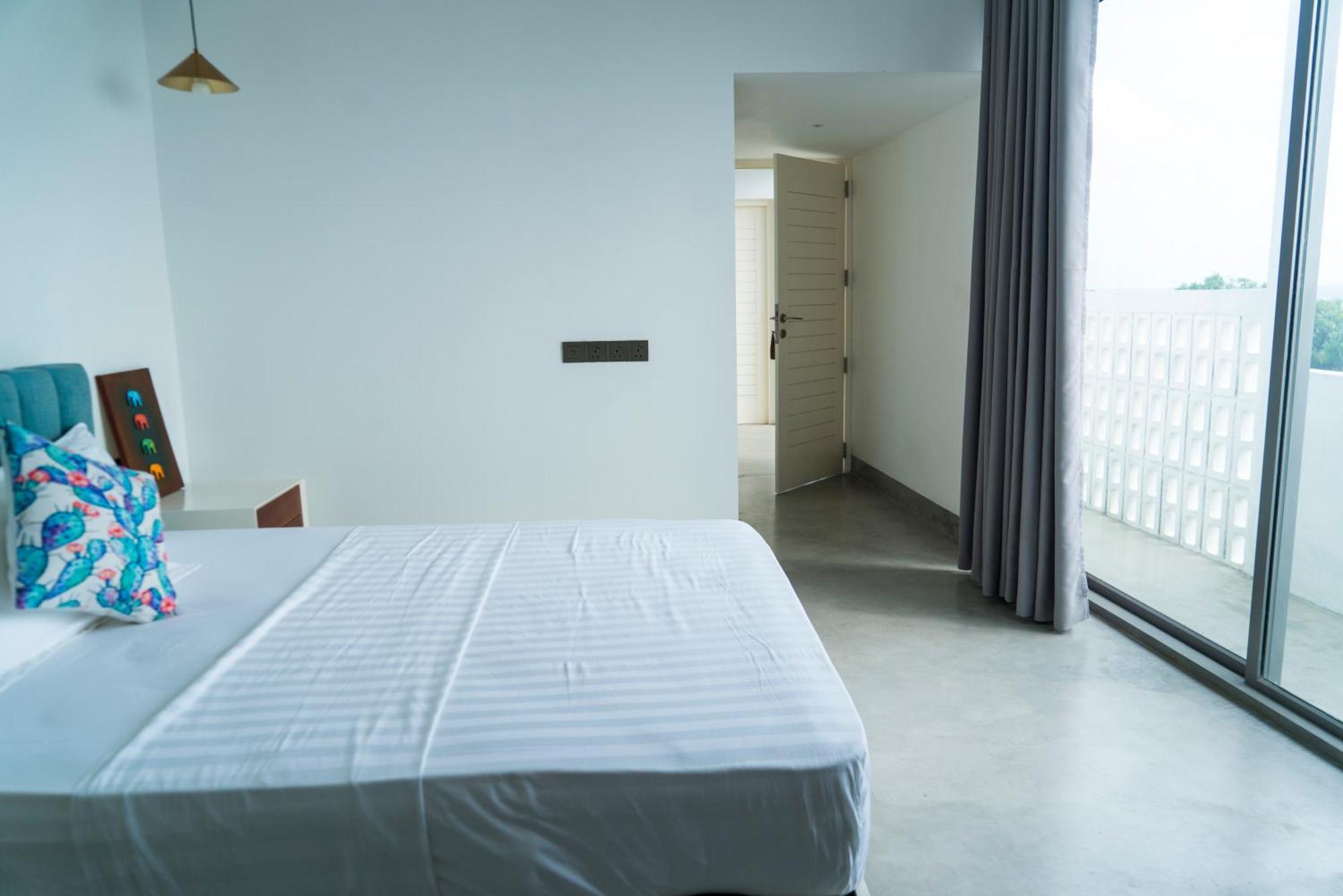 Four Petals Inn Коломбо Екстер'єр фото